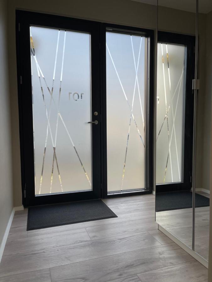 Keflavik Apartments 101 Ngoại thất bức ảnh